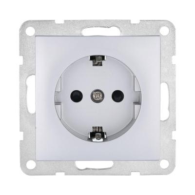 Розетка с з/к, со шторками LK Studio LK60 863203-1