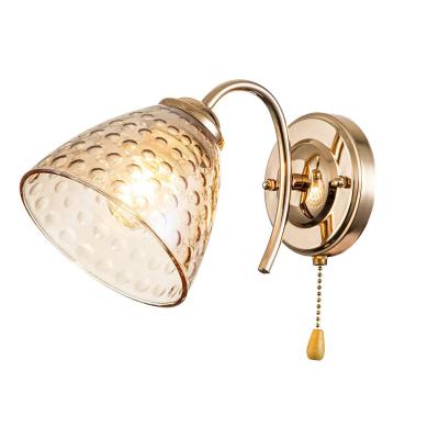 Бра (настенный светильник) Escada Freesia 658/1A Gold Бра (настенный светильник) Escada Freesia 658/1A Gold