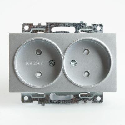 Розетка двойная 2P со шторками Stekker Катрин серебро 39583