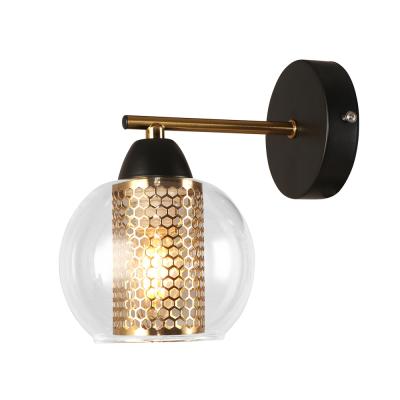 Настенный светильник Arte Lamp Manchester A7045AP-1BK