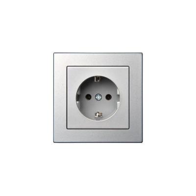 Розетка 2P+E Liregus Epsilon серебро 28-176