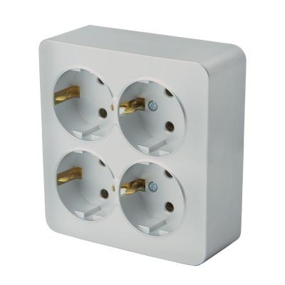 Розетка 4-местная 2P+PE Stekker София серебро 49334