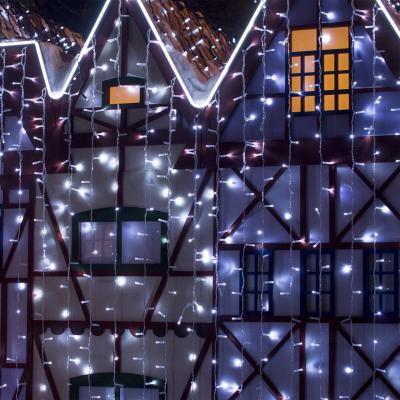 Новогодняя гирлянда Eurosvet Занавес 2х3м 600LED белый без мерцания 200-101
